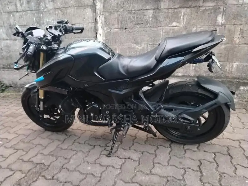 Bajaj Pulsar N160 2025