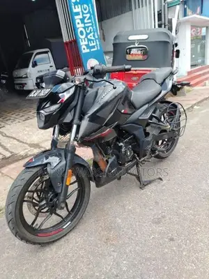 Bajaj Pulsar N160 2025