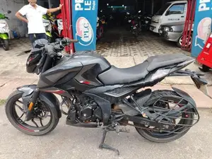 Bajaj Pulsar N160 2025
