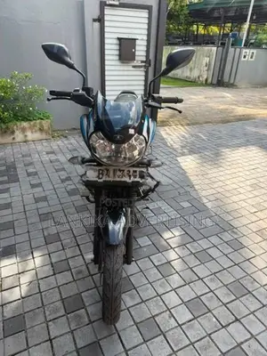 Bajaj Discover 125 2023