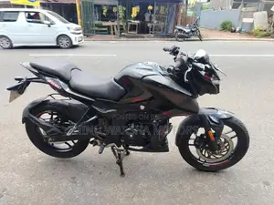 Bajaj Pulsar N160 2025