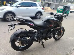Bajaj Pulsar N160 2025