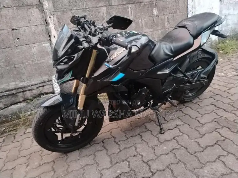 Bajaj Pulsar N160 2025