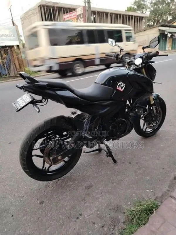 Bajaj Pulsar N160 2025