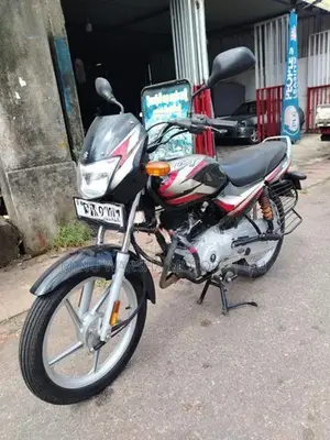 Bajaj CT100 2025