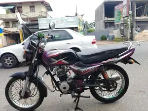 Bajaj CT100 2016