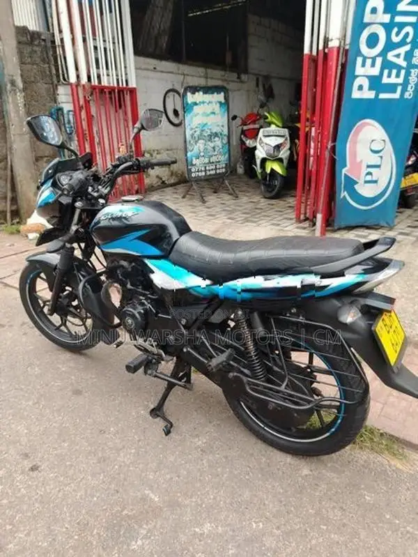 Bajaj Discover 125 2025