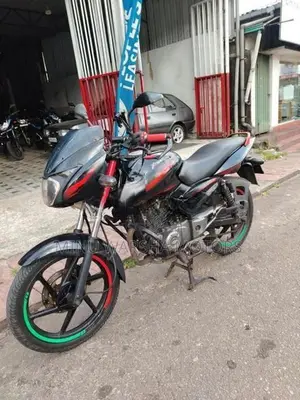 Bajaj Pulsar 150 2016