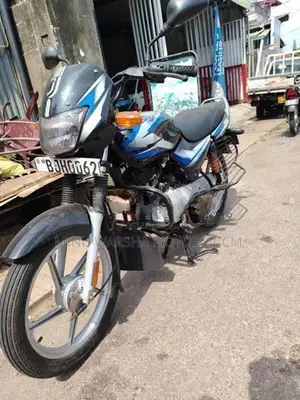 Bajaj CT100 2024