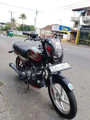 Bajaj CT100 2025
