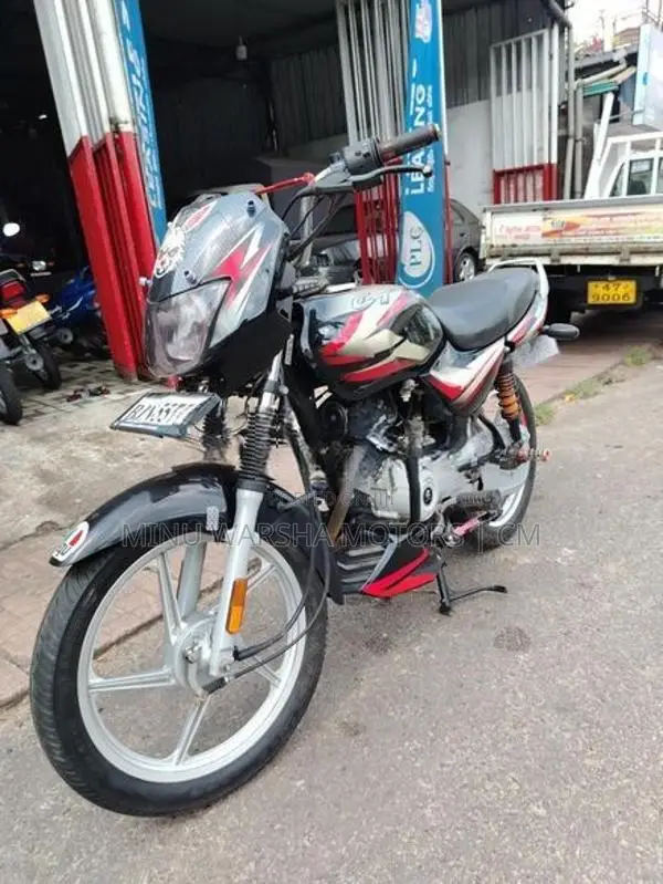 Bajaj CT100 2025