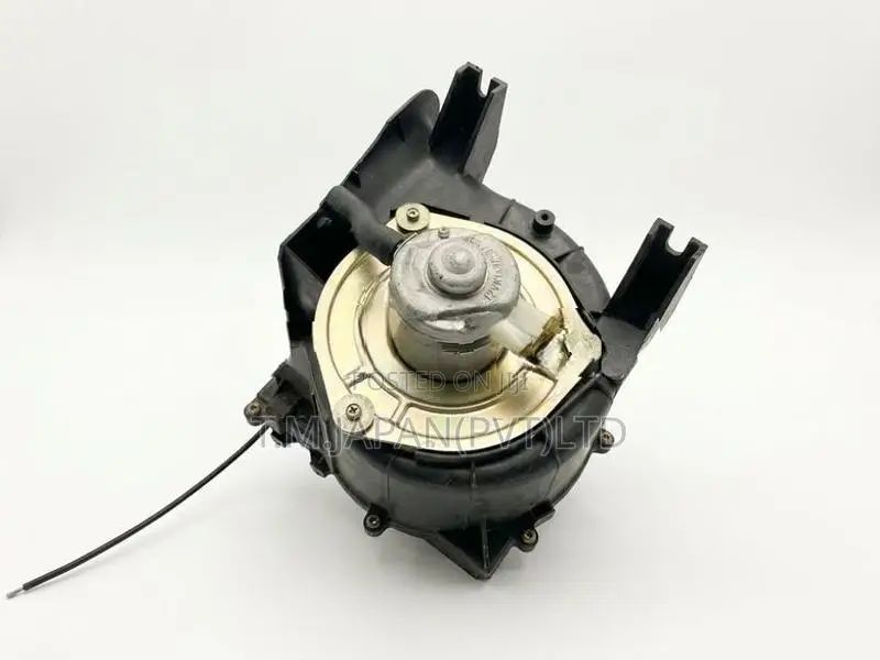 Nissan D21 A/C Blower Motor