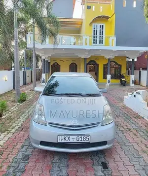 Toyota Prius 2011