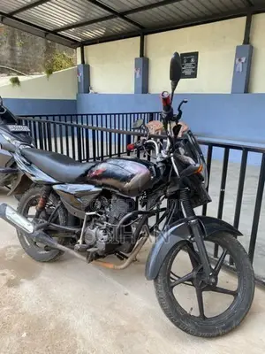 Bajaj Platina 125 2011