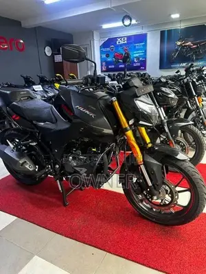 Hero Hunk 160R 2026