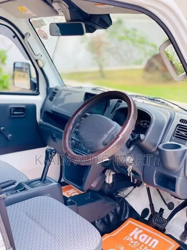 Suzuki Carry DA16T KC 2024