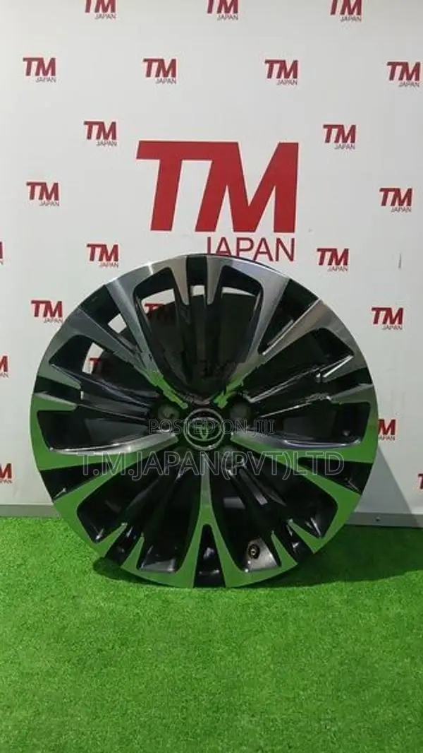 Toyota Yaris Cross Alloy Wheel Set 18Inch 7JJ 114PCD