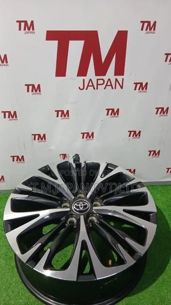 Toyota Yaris Cross Alloy Wheel Set 18Inch 7JJ 114PCD