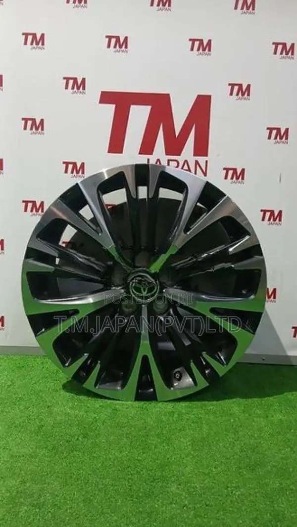 Toyota Yaris Cross Alloy Wheel Set 18Inch 7JJ 114PCD
