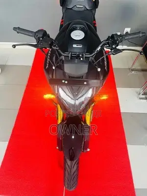 Hero Hunk 160R 2026