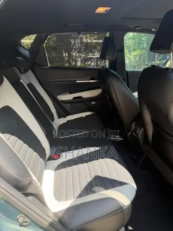 Kia Sonet GTX Plus 2025