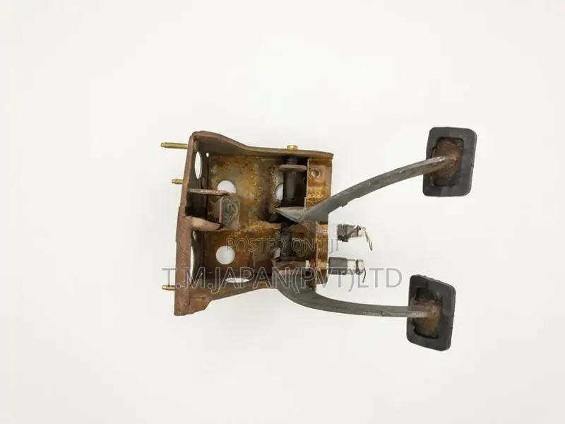 Nissan D21 Brake Padel