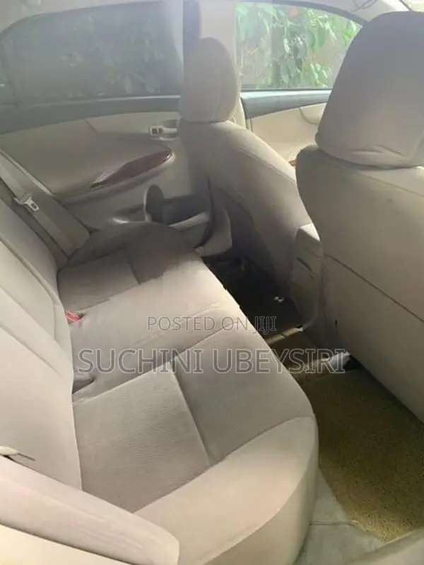 Toyota Corolla 2011