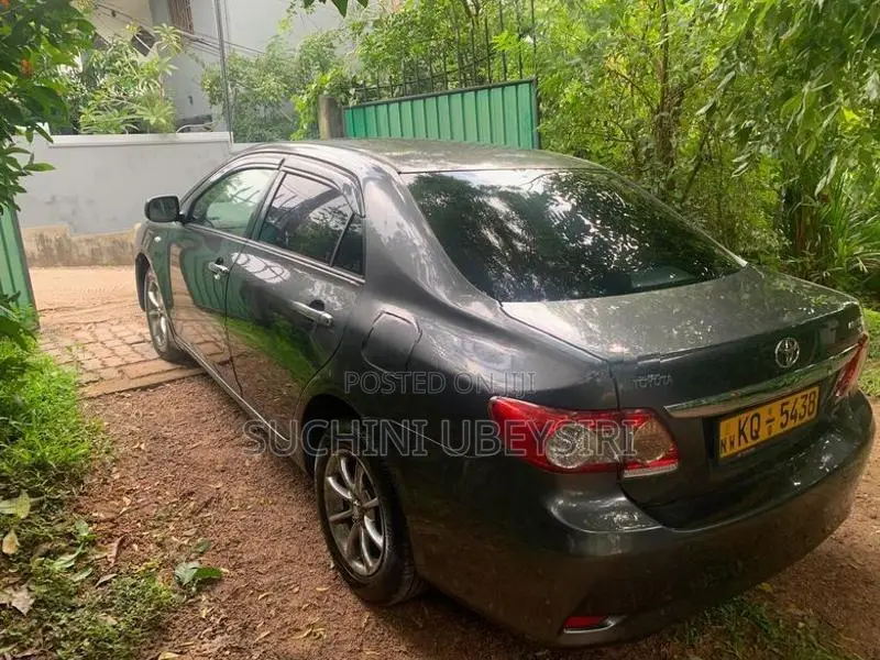 Toyota Corolla 2011