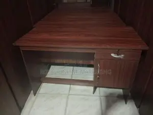 4 by 2 Office Table (OT-9)