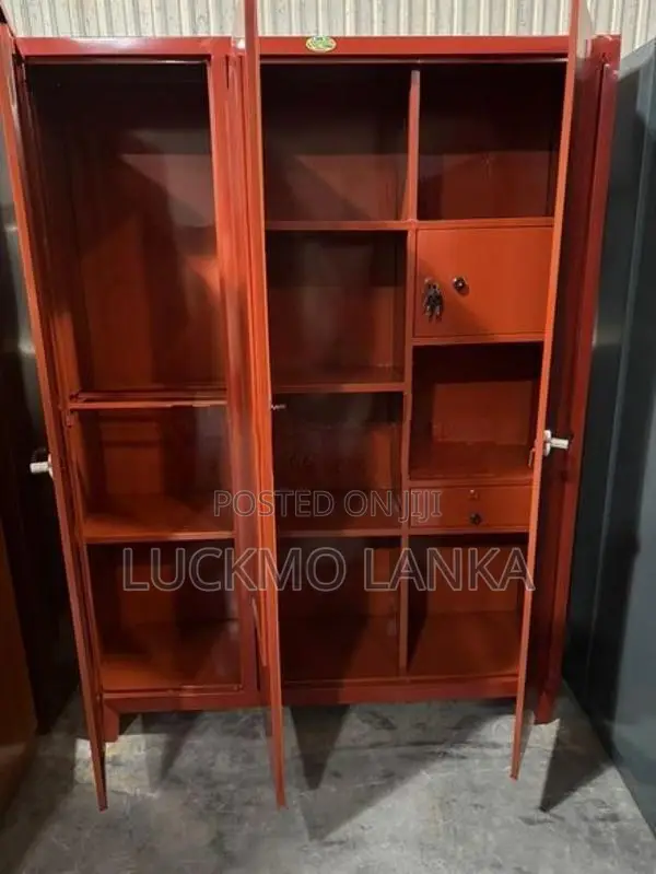 New 3 Door Steel Cupboard with Mirror (Nnn2)