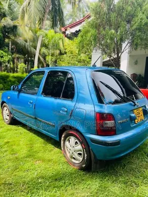 Nissan March K11 2000