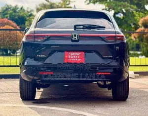 Honda Vezel Z Play- Moonroof 2026