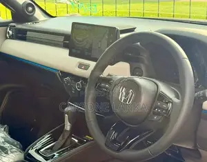 Honda Vezel Z Play- Moonroof 2026