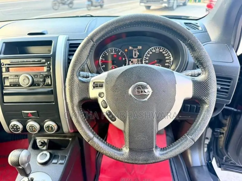 Nissan X-Trail 2013
