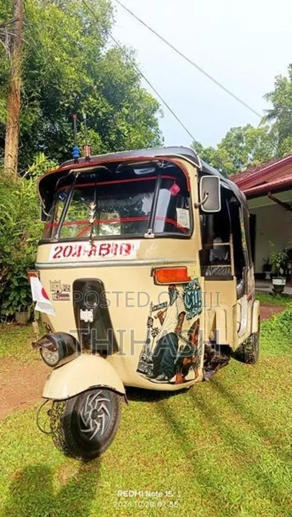 Bajaj Three Wheel 1997