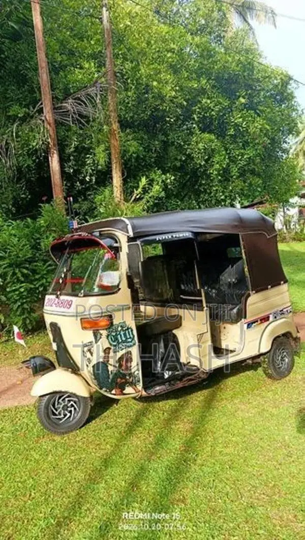 Bajaj Three Wheel 1997