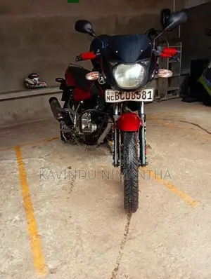 Bajaj Pulsar 150 2015