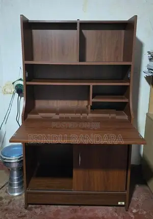 Piyestra Book Table