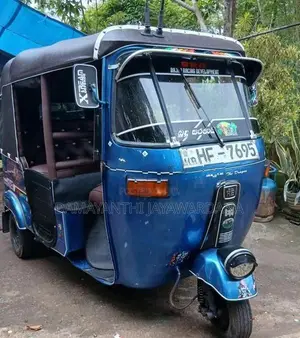 Bajaj RE 2003