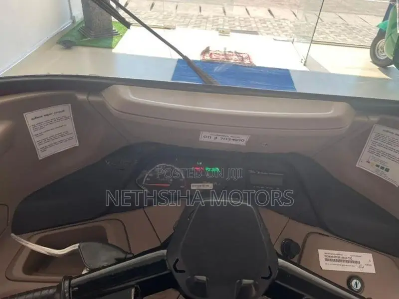 Bajaj RE 2026