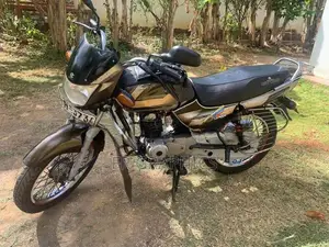 Bajaj CT100 2016