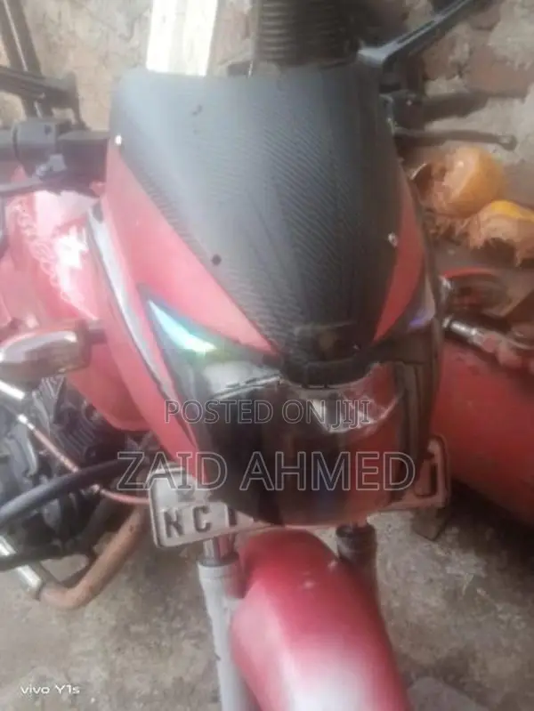 Bajaj Pulsar 180 TE _0800 2009