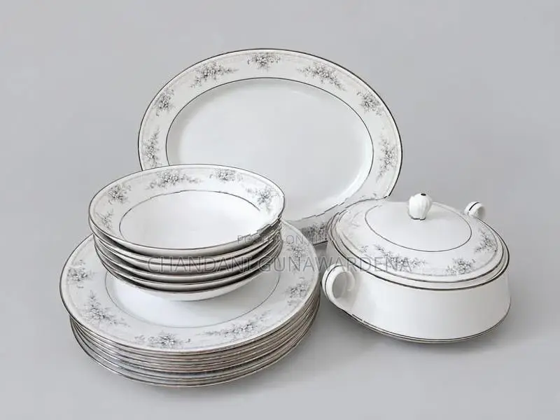 Noritake Dinner Set