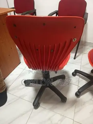 Office Chair ඔෆිස් පුටු