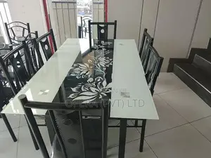 Restaurant සඳහාම සුදුසු Glass Top 6 Seater Dining Set