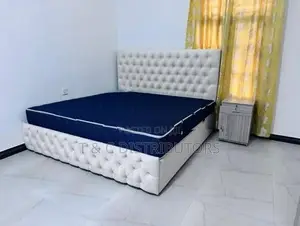 72*60 Button Divan Bed & Spring Mattress