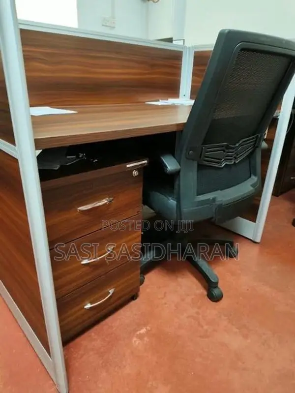 Damro 4-Seater Workstation - Living Room Furniture
