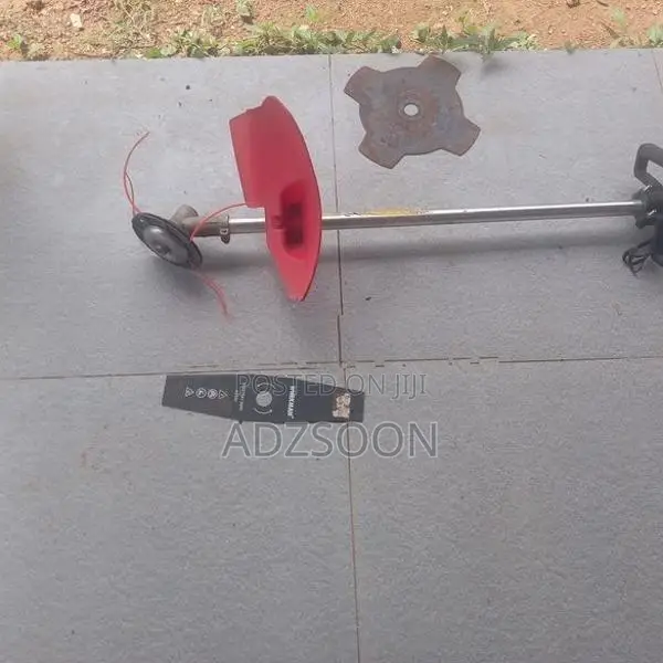 Grass Brush Bush Cutter