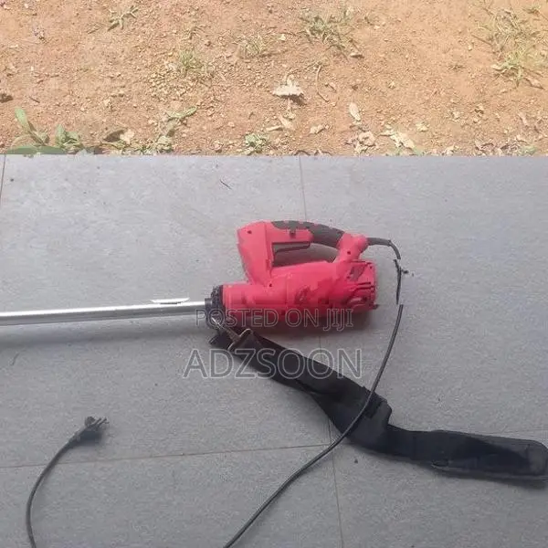 Grass Brush Bush Cutter