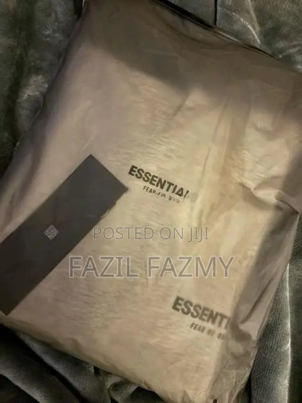Essentials Hoodies T- Shirt